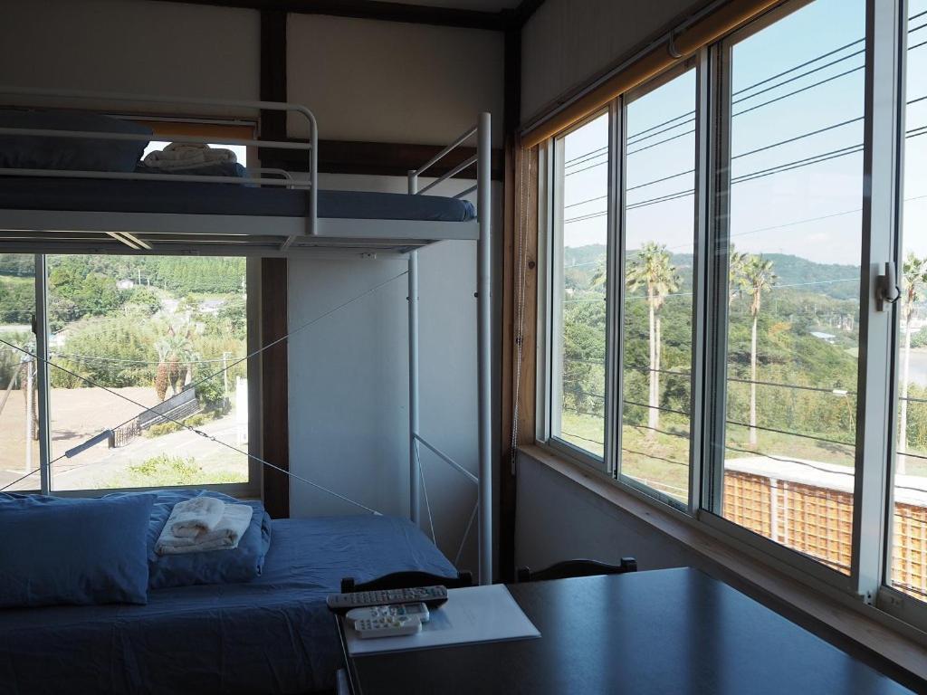 Guesthouse ＆ Beach Cafe Fuego Hyuga Bagian luar foto